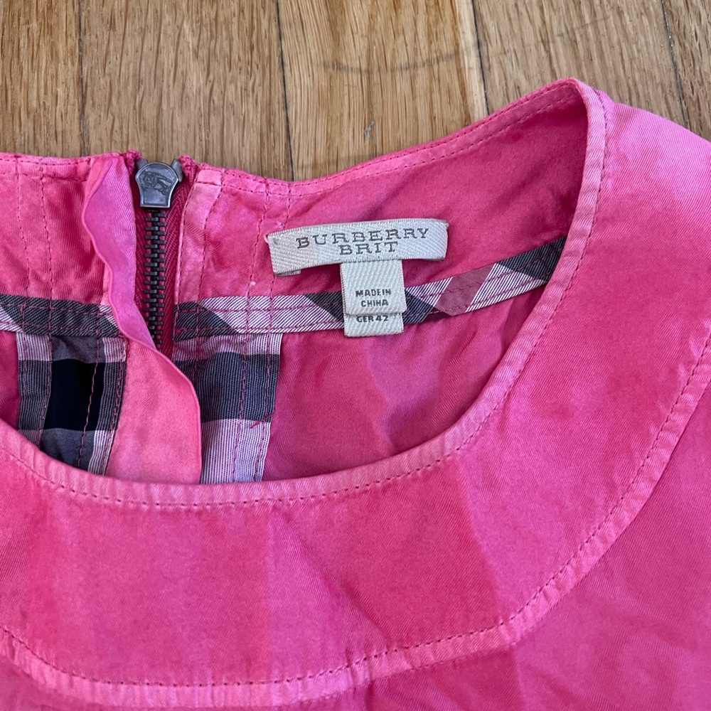 🚨 AUTHENTIC BURBERRY DRESS